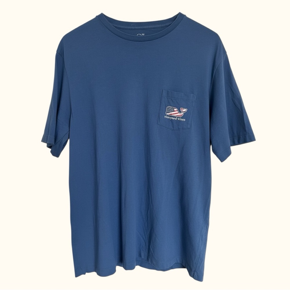 Vineyard Vines Men’s American Flag Whale Tee Blue – Large – NWOT